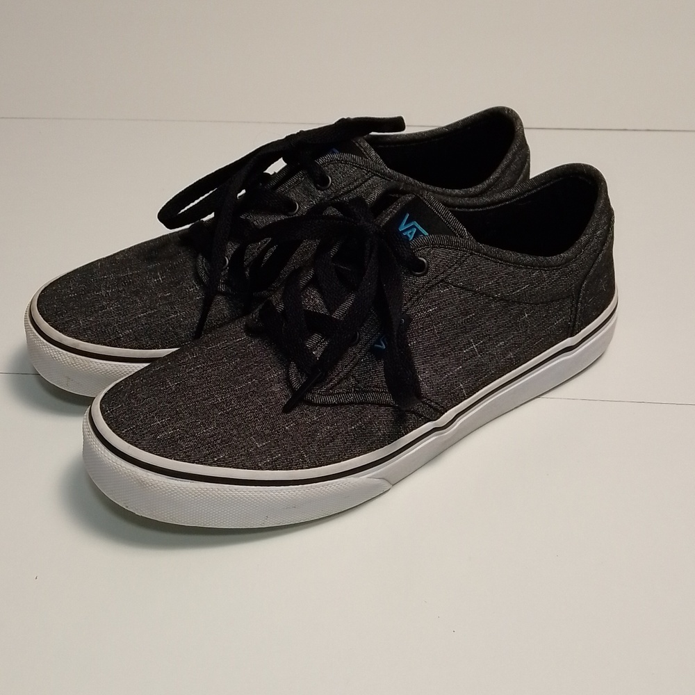 Van's off the wall shoes youth 5 women's 7 grey and  blue barely used